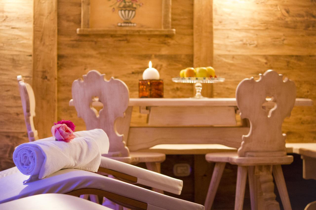 Hotel Lory Pinzolo Esterno foto